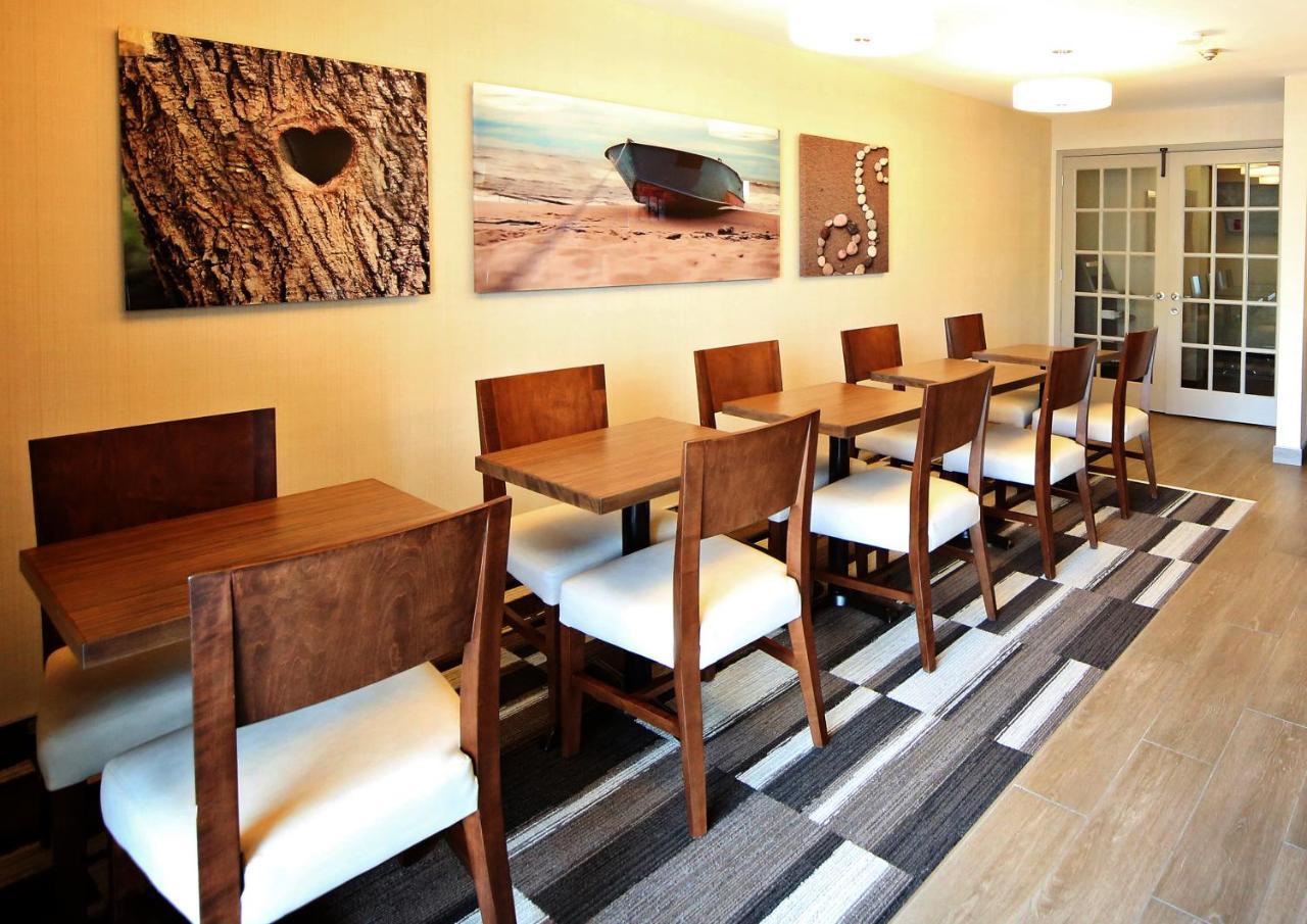 Waterfront Inn New Liskeard Eksteriør billede